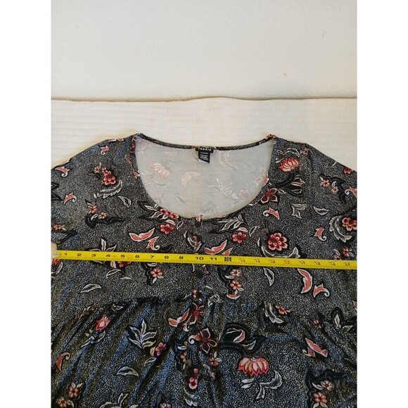 Torrid Women's Floral Short Sleeve Button Up Babydoll Tunic Top Plus Size 2 2X - Picture 9 of 13